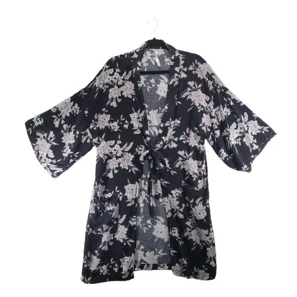 Spiritual Gangster Maya OS One Size Kimono Robe Floral Black - Picture 2 of 11